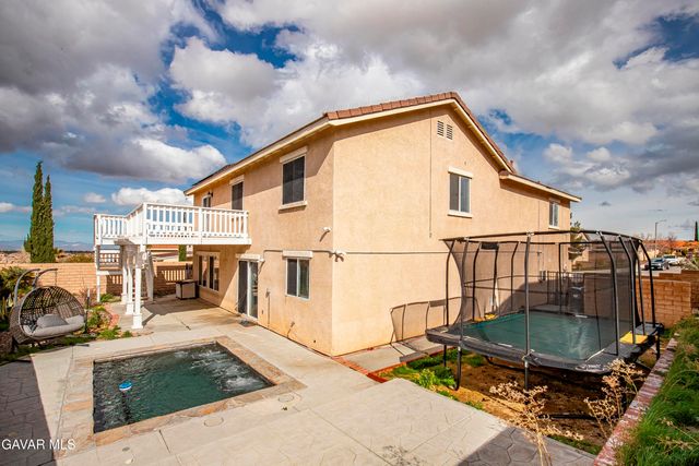 38609 Erika Lane, Palmdale, CA 93551