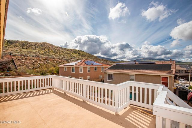 38609 Erika Lane, Palmdale, CA 93551