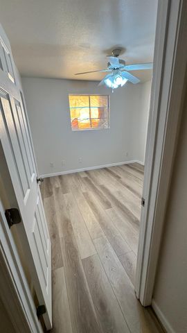2316 E Norwich Avenue, Fresno, CA 93726