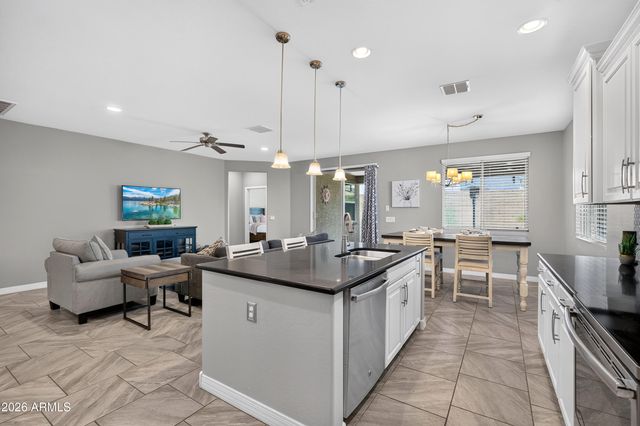 22768 W MOONLIGHT Path, Buckeye, AZ 85326