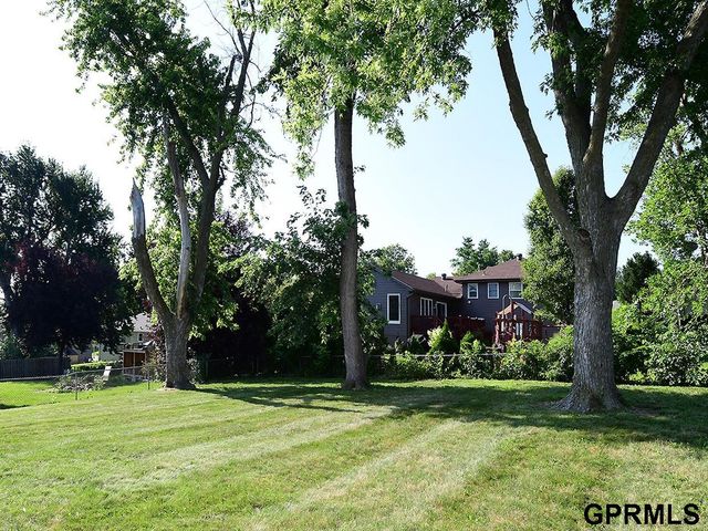 14935 L Street, Omaha, NE 68137