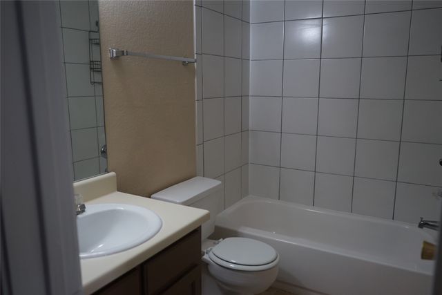 10266 Maverick Drive, Fort Worth, TX 76108