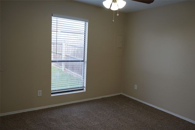 10266 Maverick Drive, Fort Worth, TX 76108