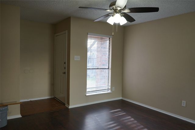 10266 Maverick Drive, Fort Worth, TX 76108