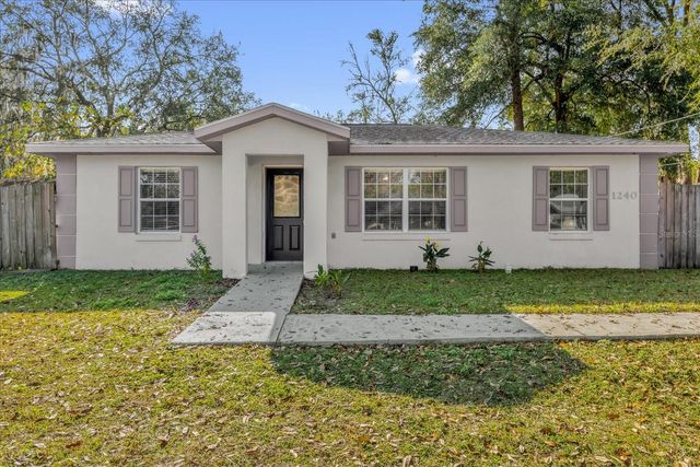 1240 NE 20TH STREET, Ocala, FL 34470