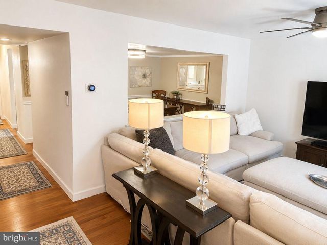 1012 JAMES MADISON CIR, Fredericksburg, VA 22405