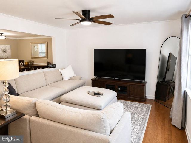 1012 JAMES MADISON CIR, Fredericksburg, VA 22405