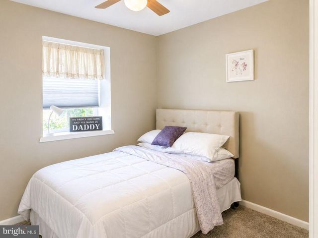 1012 JAMES MADISON CIR, Fredericksburg, VA 22405
