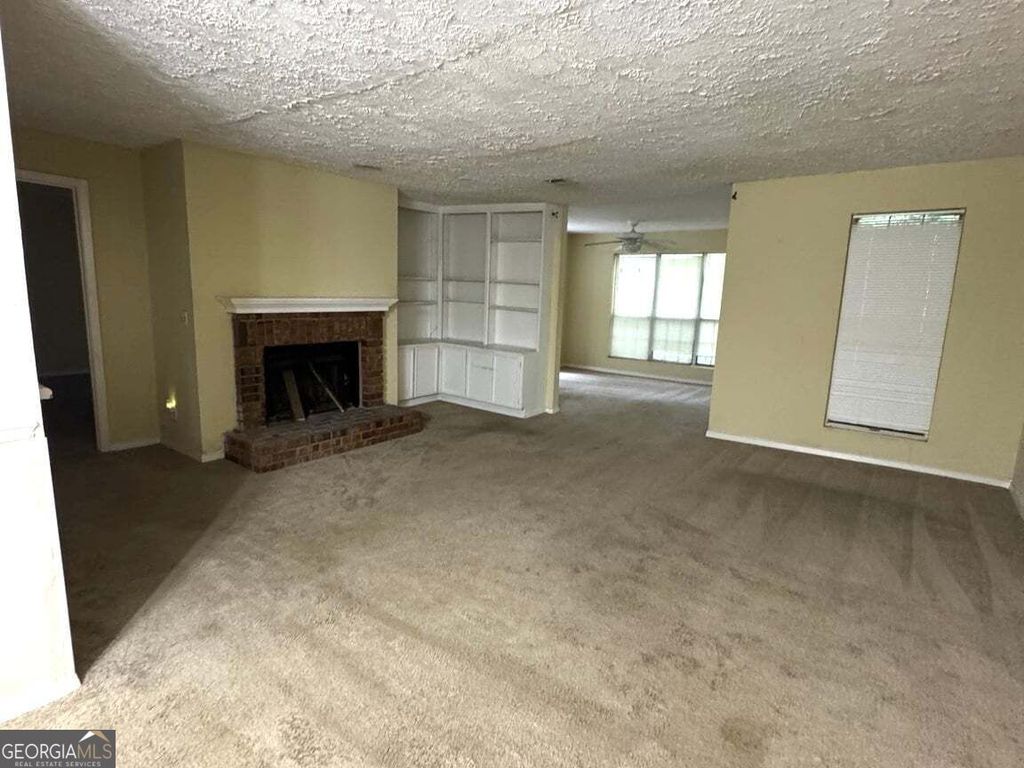 5539 Mountain Springs Circle, Stone Mountain, GA 30088 — photo 2