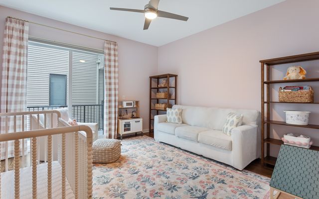 4118 N LINCOLN Avenue 302, Chicago, IL 60618