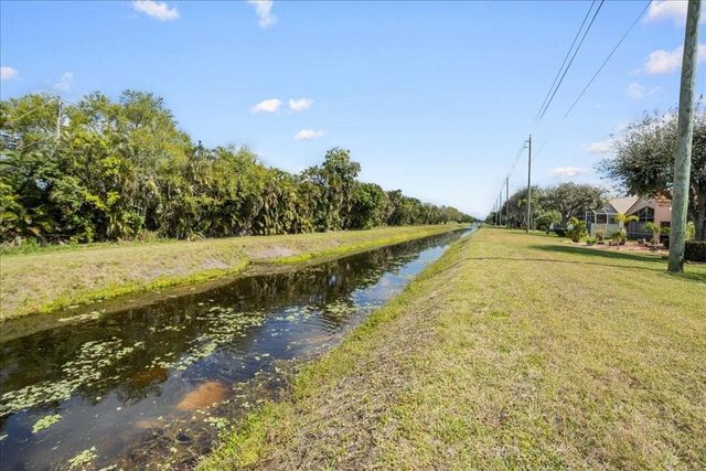 6358 Westchester Club Drive, Boynton Beach, FL 33437