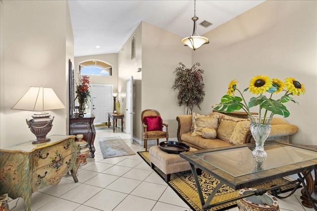 6358 Westchester Club Drive, Boynton Beach, FL 33437