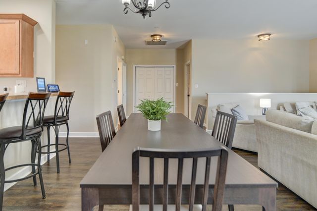 1052 8Th Fairway LN, Huddleston, VA 24104