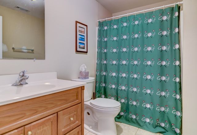 1052 8Th Fairway LN, Huddleston, VA 24104