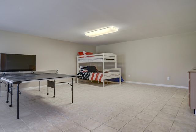 1052 8Th Fairway LN, Huddleston, VA 24104