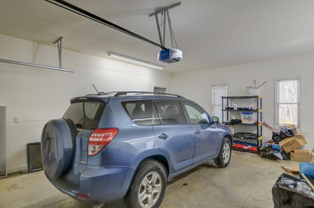 1052 8Th Fairway LN, Huddleston, VA 24104