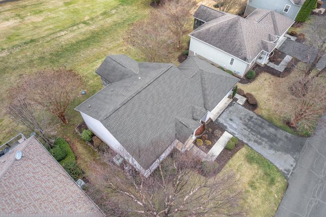 1052 8Th Fairway LN, Huddleston, VA 24104