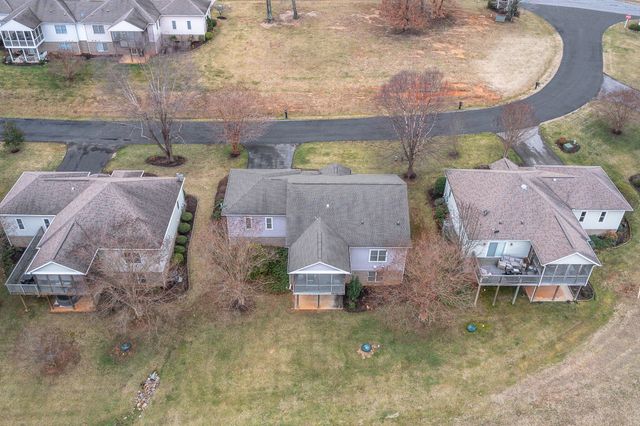 1052 8Th Fairway LN, Huddleston, VA 24104