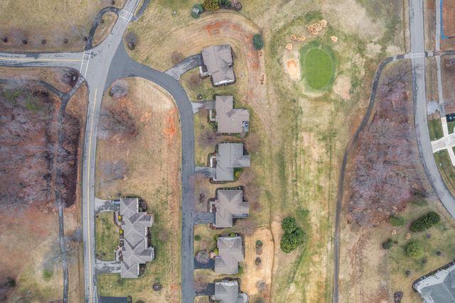 1052 8Th Fairway LN, Huddleston, VA 24104