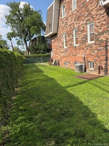 268 Beach 17th Street, Far Rockaway, NY 11691