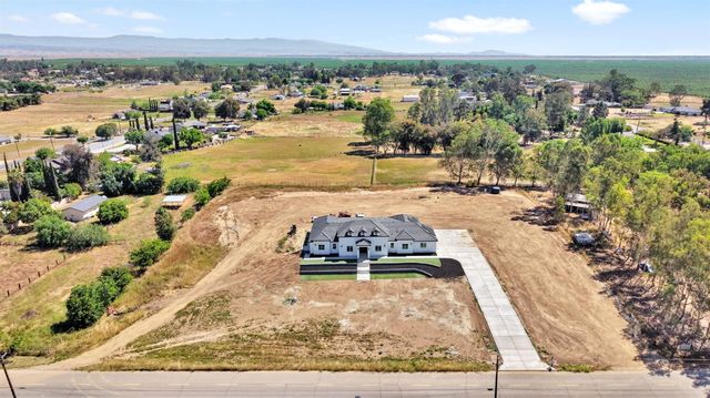 16699 Road 30 1 2, Madera, CA 93636