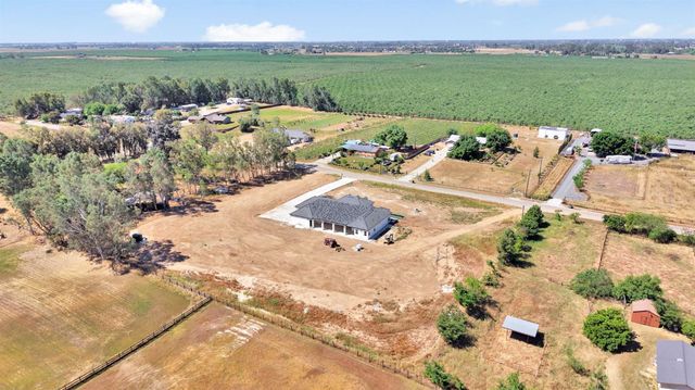 16699 Road 30 1 2, Madera, CA 93636