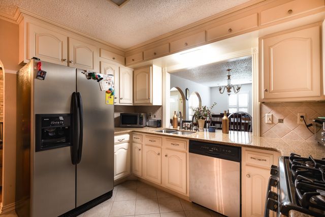 1315 Aldenwood Drive, Dallas, TX 75232