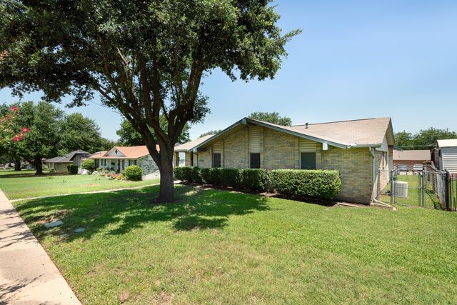 1315 Aldenwood Drive, Dallas, TX 75232