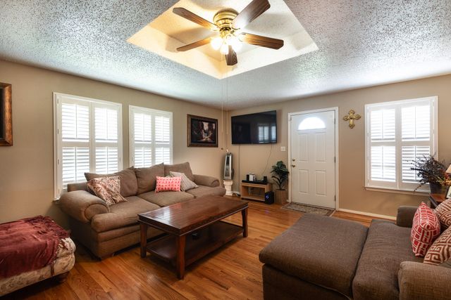 1315 Aldenwood Drive, Dallas, TX 75232