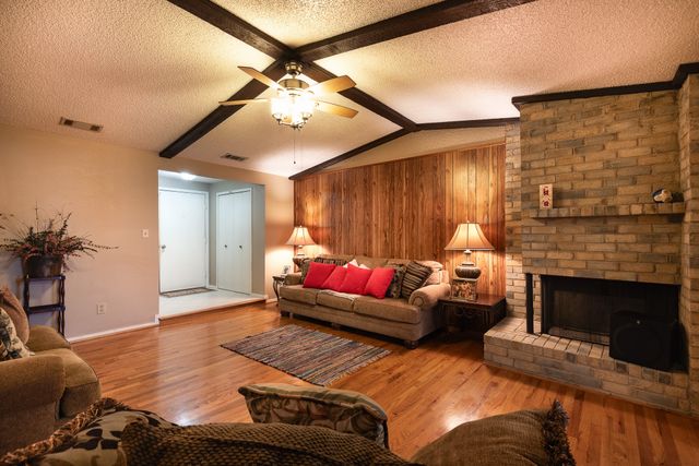 1315 Aldenwood Drive, Dallas, TX 75232
