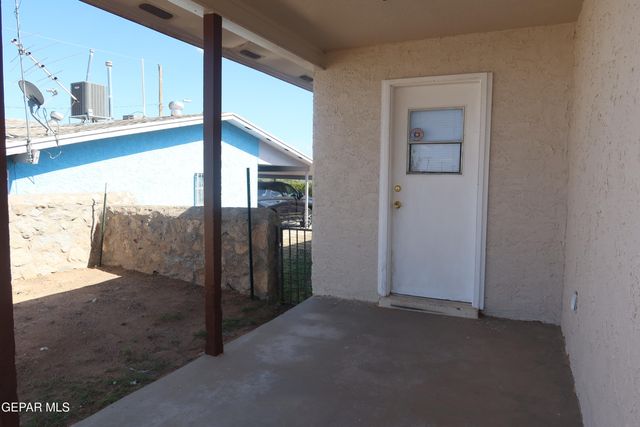 3827 OLYMPIC Avenue, El Paso, TX 79904