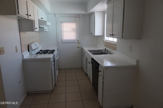 3827 OLYMPIC Avenue, El Paso, TX 79904