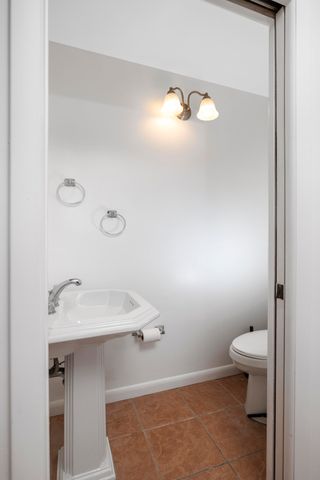 1421 NE 14th Court Q-19, Jensen Beach, FL 34957