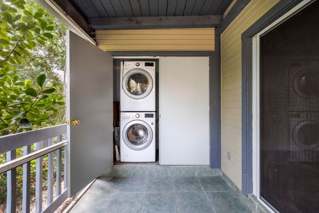 1421 NE 14th Court Q-19, Jensen Beach, FL 34957