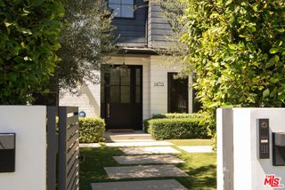 14713 Huston Street, Los Angeles, CA 91403