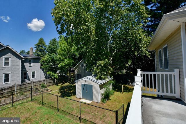 502 BURLINGTON AVE, Delanco, NJ 08075