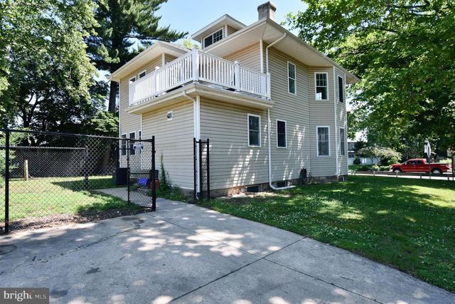 502 BURLINGTON AVE, Delanco, NJ 08075