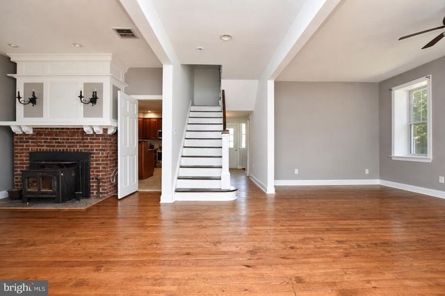 502 BURLINGTON AVE, Delanco, NJ 08075