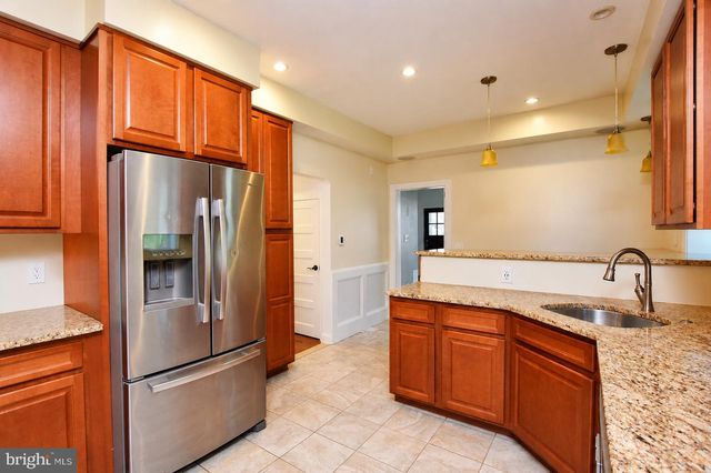 502 BURLINGTON AVE, Delanco, NJ 08075