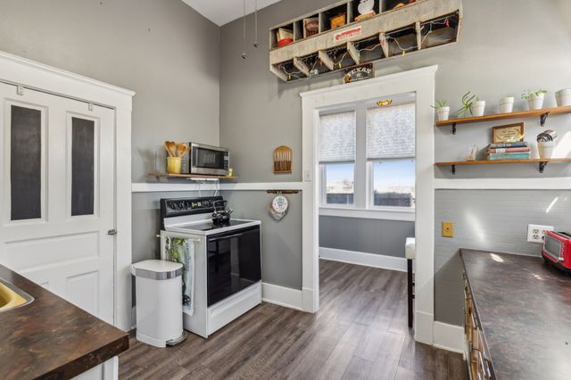 819 S Crockett Street, Sherman, TX 75090