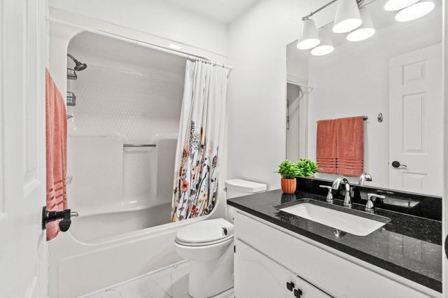 304 75th Ave N Apt H, Myrtle Beach, SC 29572