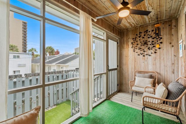 304 75th Ave N Apt H, Myrtle Beach, SC 29572