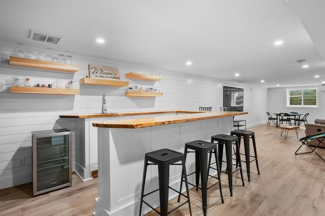290 Riverview Lane, Centerville, MA 02632