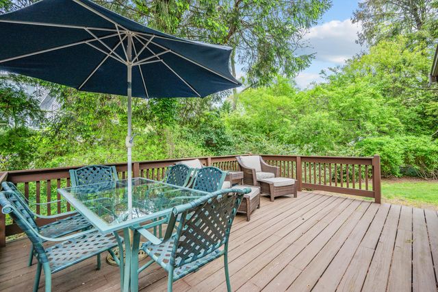 290 Riverview Lane, Centerville, MA 02632