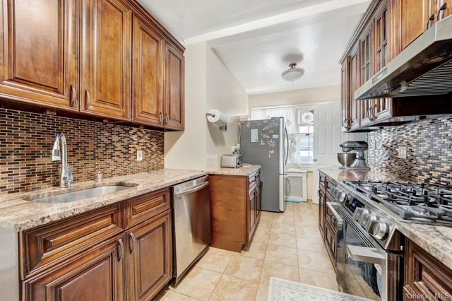 24415 85th Road, Bellerose, NY 11426