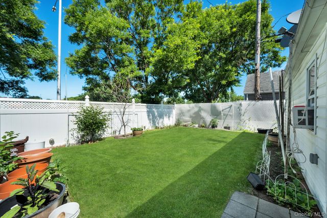 24415 85th Road, Bellerose, NY 11426