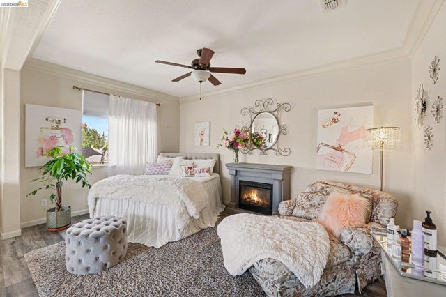 1587 Dawnview Dr, Brentwood, CA 94513