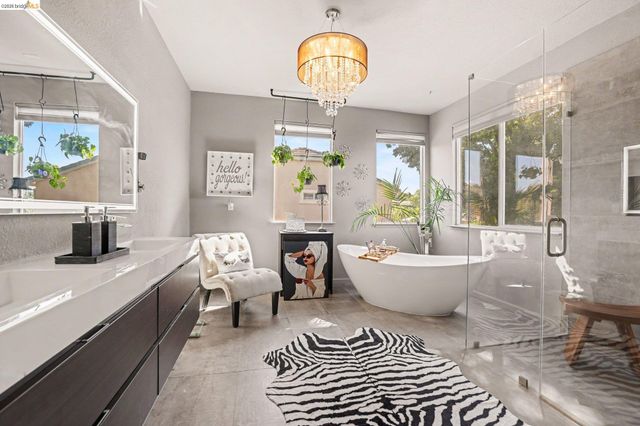 1587 Dawnview Dr, Brentwood, CA 94513