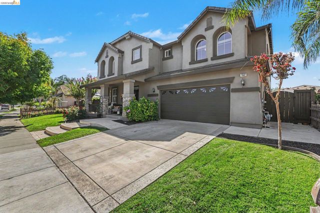 1587 Dawnview Dr, Brentwood, CA 94513