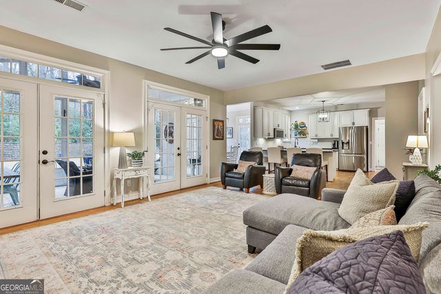 25 Couples Court, Newnan, GA 30265